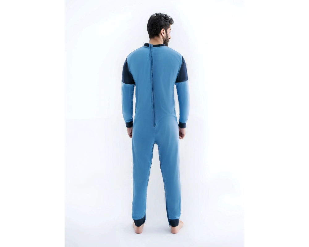 Comfort & Care Pflegeoverall Hellblau – Ansicht 2